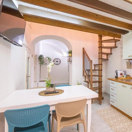 شقة Casa Iryna بيترا ليغوري المظهر الخارجي الصورة