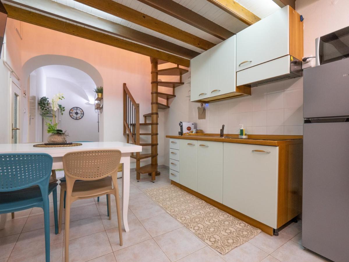 شقة Casa Iryna بيترا ليغوري المظهر الخارجي الصورة